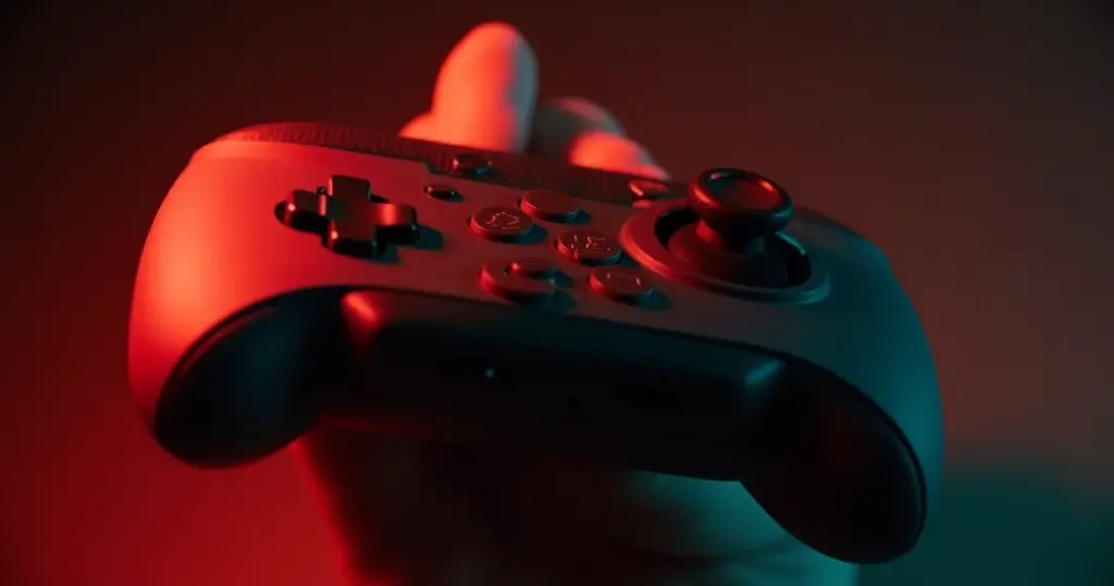 Nintendo Switch Pro Controller: 40h de bateria e ergonomia que os Joy-Cons não têm